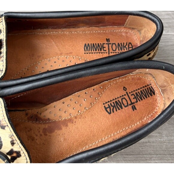 Minnetonka Full Leopard Calf Hair Moccasin Loafers Rubber Sole Size 7 - Picture 3 of 7